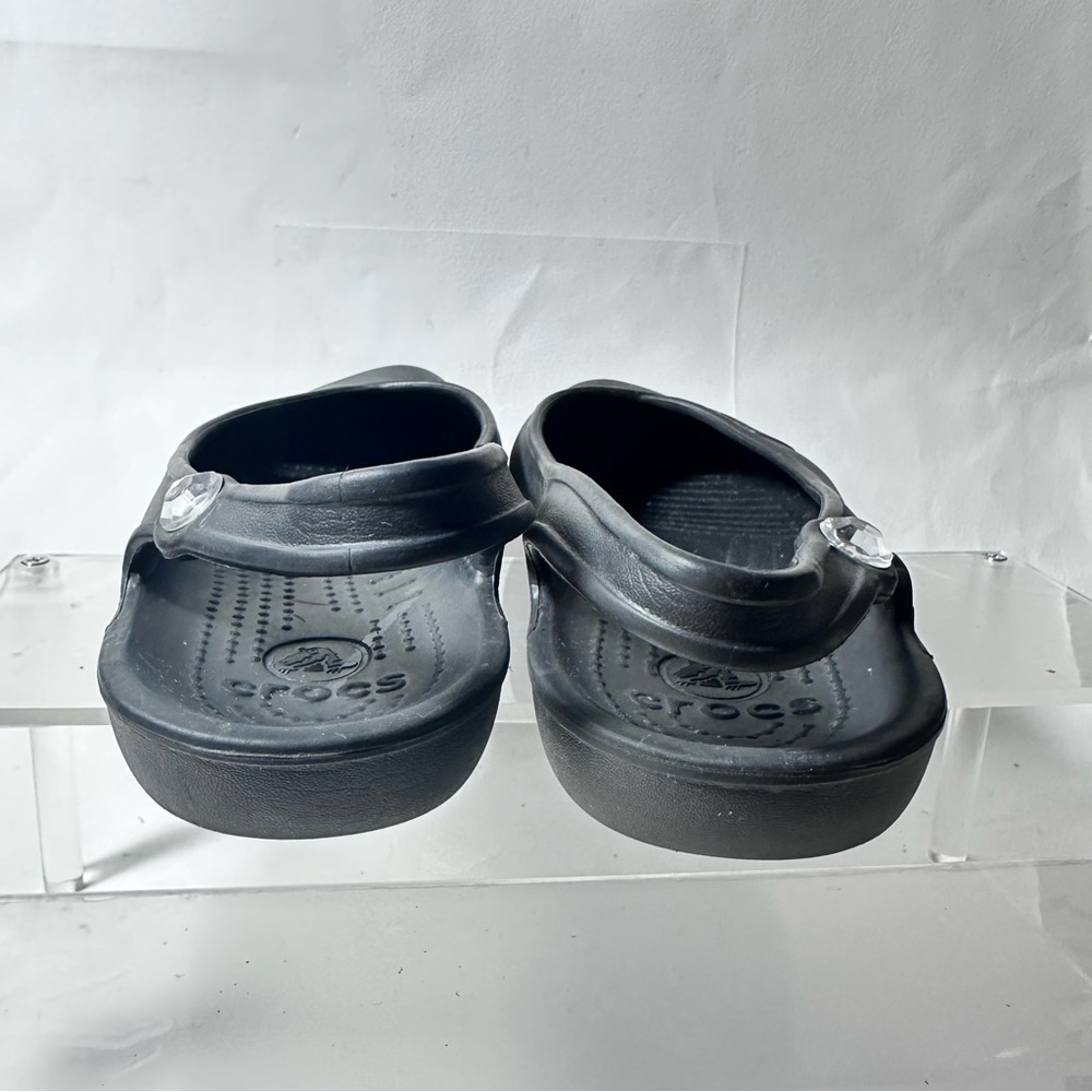 Shoes - Picture 6 of 10